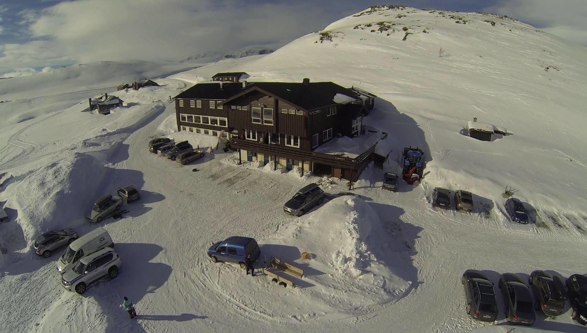 Bergsjostolen Fjellstue Hotel Exterior photo